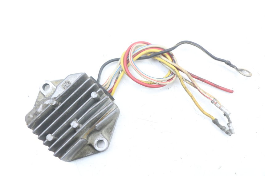 photo de REGLER LICHTMASCHINE SUZUKI GSX E 250 (1982 - 1983)
