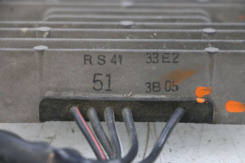 photo de REGLER LICHTMASCHINE SUZUKI GSXR GSX-R 1000 (2003 - 2004) - Detailansicht des Bauteils