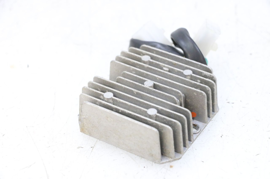 photo de REGLER LICHTMASCHINE JM MOTORS GTS 125 (2015 - 2019) - Gesamtansicht des Produkts