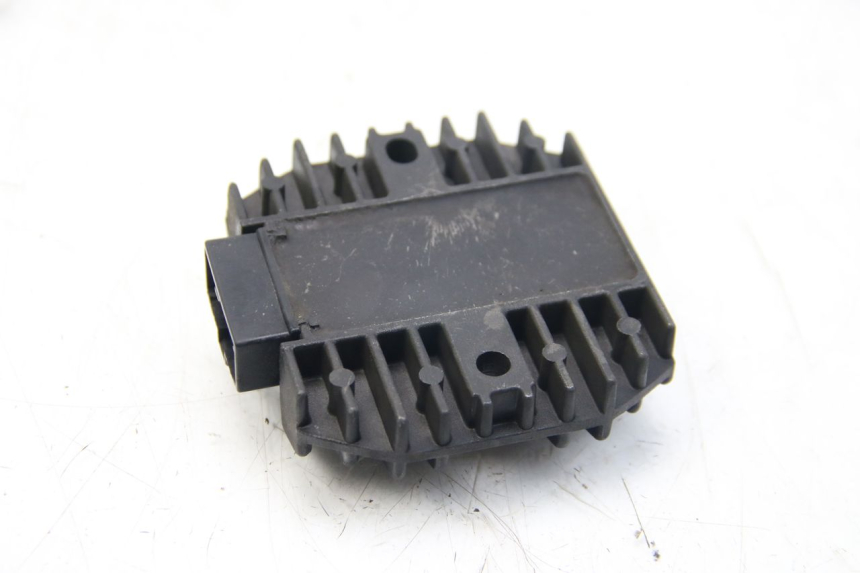 photo de LICHTMASCHINENREGLER YAMAHA HW XENTER 125 (2011 - 2017)