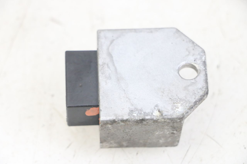 photo de REGLER LICHTMASCHINE PEUGEOT JET FORCE CARBU 50 (2003 - 2016)