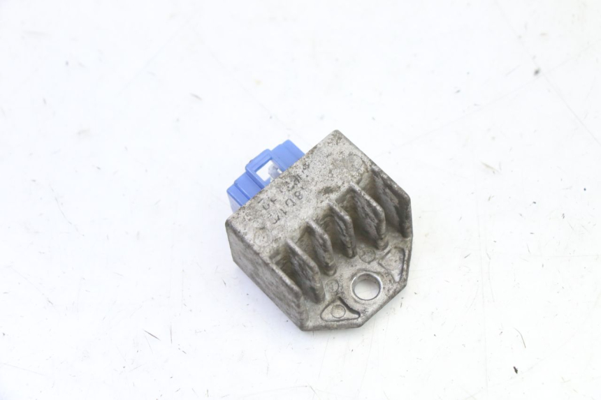 photo de REGLER LICHTMASCHINE YAMAHA JOG R 50 (2004 - 2014)
