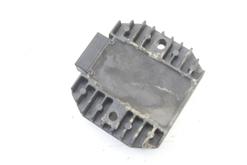 photo de REGLER LICHTMASCHINE KAWASAKI ZR7 ZR-7 S 750 (1999 - 2004)