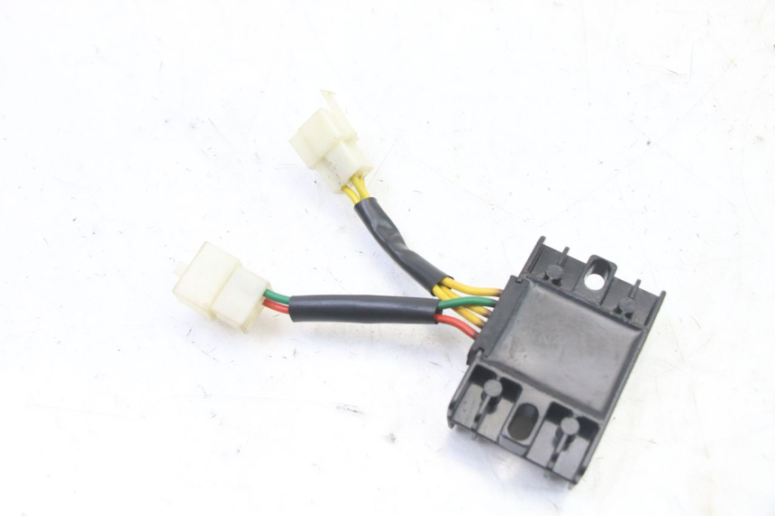 photo de LICHTMASCHINENREGLER PEUGEOT KISBEE 2T 50 (2018 - 2022)