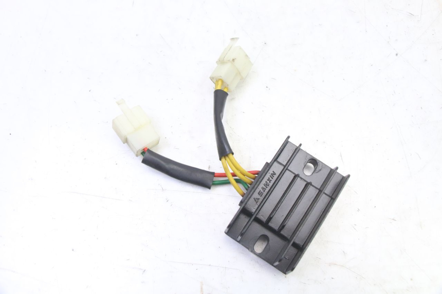 photo de LICHTMASCHINENREGLER PEUGEOT KISBEE 4T 50 (2018 - 2022)