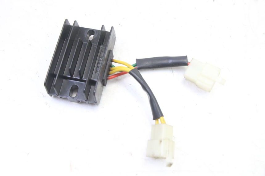photo de LICHTMASCHINENREGLER PEUGEOT KISBEE 4T 50 (2018 - 2022)