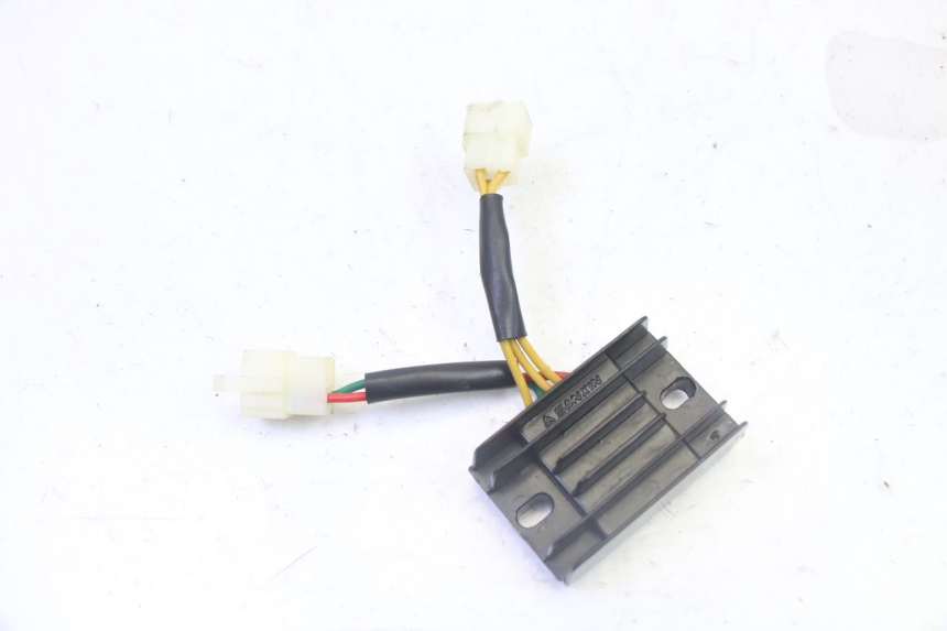 photo de LICHTMASCHINENREGLER PEUGEOT KISBEE 4T 50 (2018 - 2022)