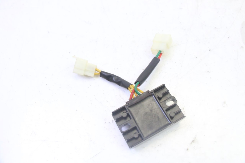 photo de LICHTMASCHINENREGLER PEUGEOT KISBEE 4T 50 (2018 - 2022)