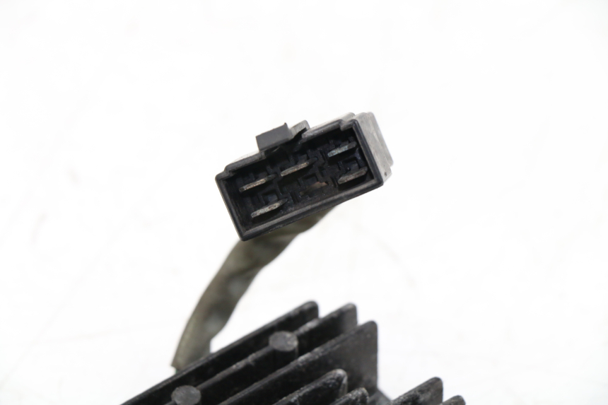 photo de REGLER LICHTMASCHINE KYMCO PEOPLE S 125 (2000 - 2008)