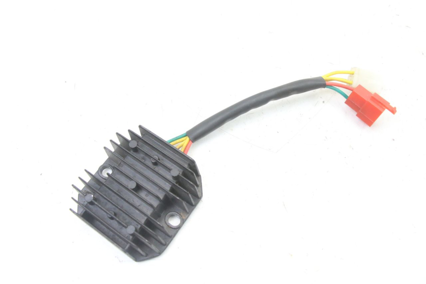 photo de REGLER LICHTMASCHINE LONGJIA SHARPY 125 (2020 - 2024)