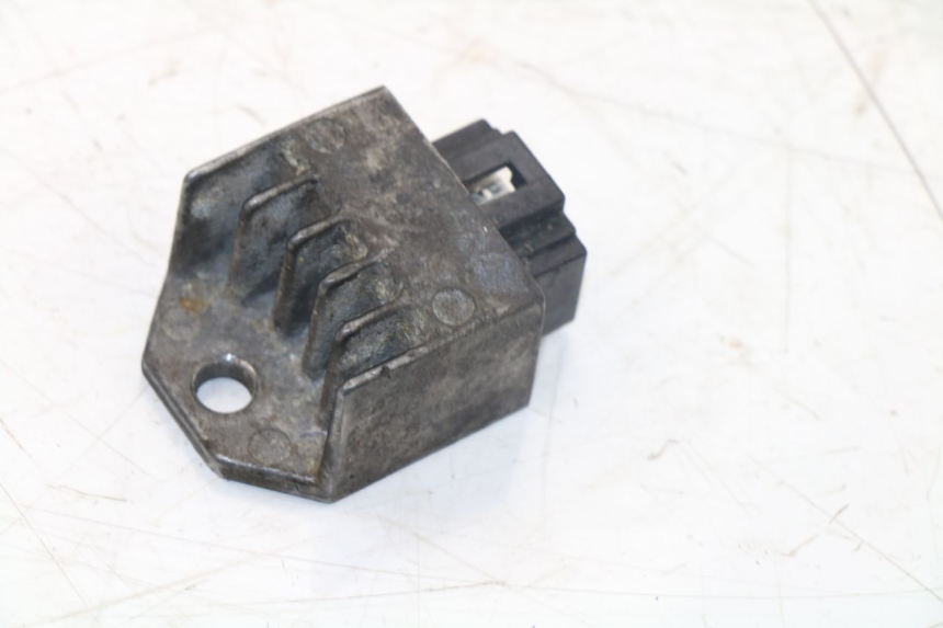 photo de LICHTMASCHINENREGLER PEUGEOT LUDIX 50 (2008 - 2017)