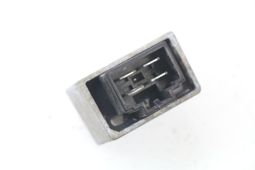 photo de REGLER LICHTMASCHINE PEUGEOT LUDIX ONE 50 (2004 - 2006)