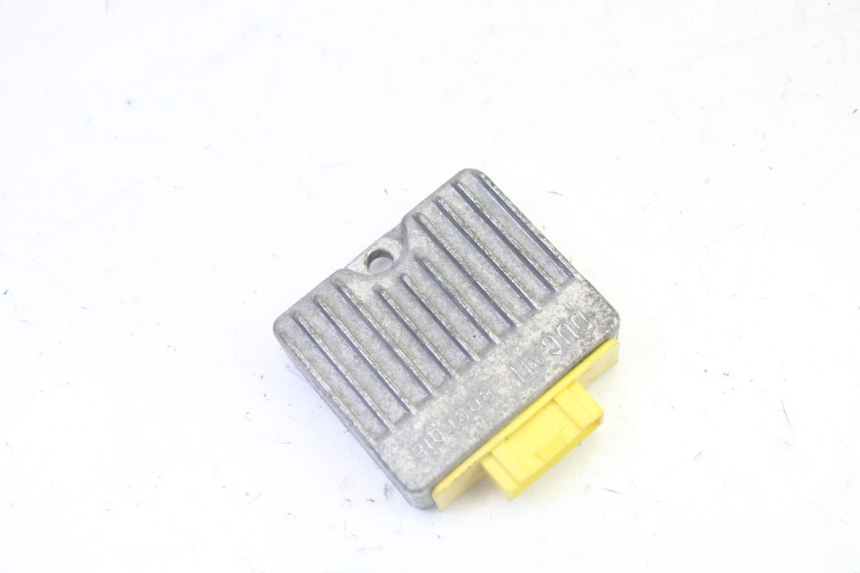 photo de REGLER LICHTMASCHINE PIAGGIO LXV 4T 50 (2009 - 2013)