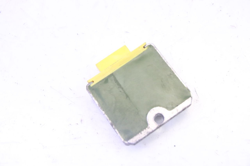 photo de REGLER LICHTMASCHINE PIAGGIO LXV 4T 50 (2009 - 2013)