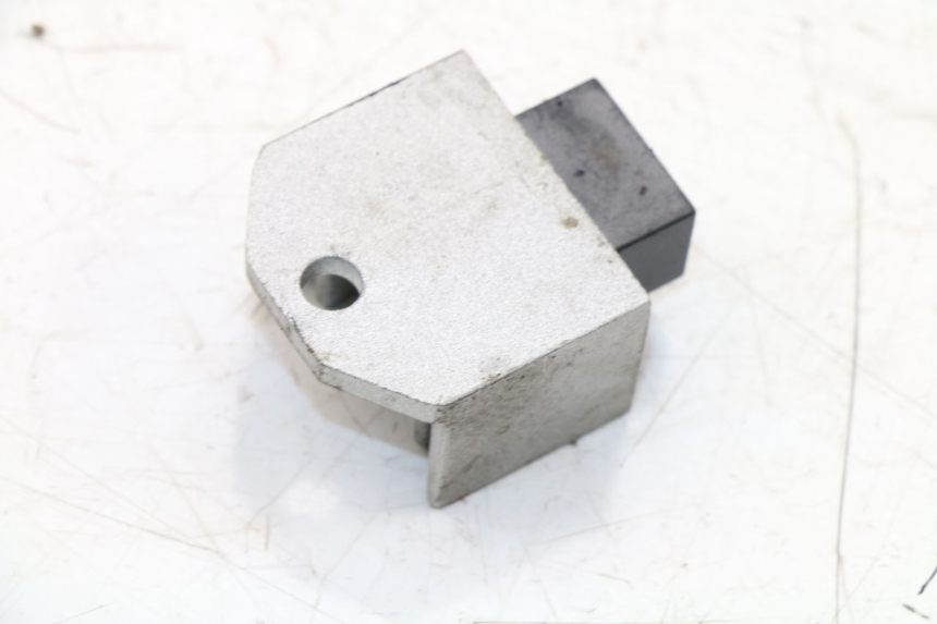 photo de SPANNUNGSREGLER MBK OVETTO ONE 2T 50 (2013 - 2017)