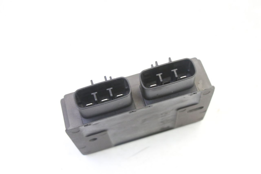 photo de REGLER LICHTMASCHINE PIAGGIO MP3 HPE 310 (2024 - 2025)