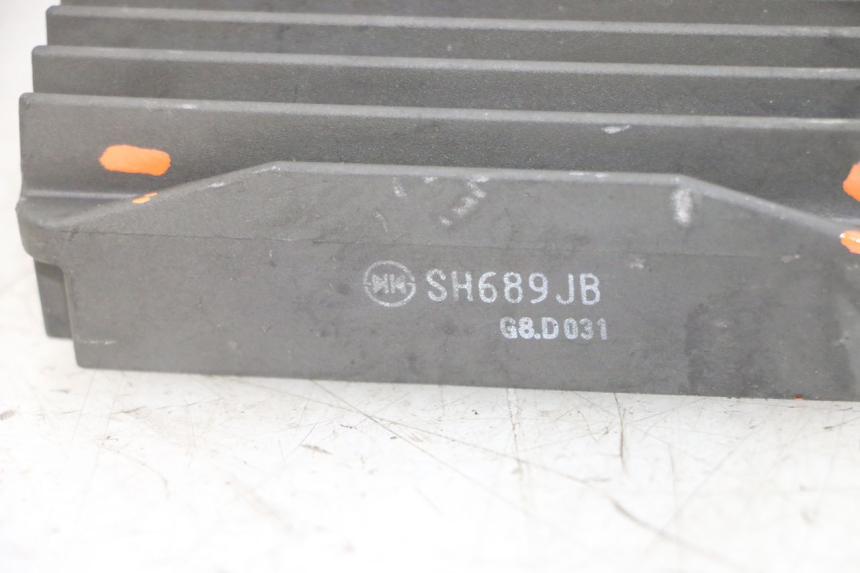 photo de LICHTMASCHINENREGLER PIAGGIO MP3 LT 400 (2007 - 2012)
