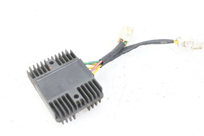 photo de SPANNUNGSREGLER PIAGGIO MP3 LT 300 (2010 - 2016)