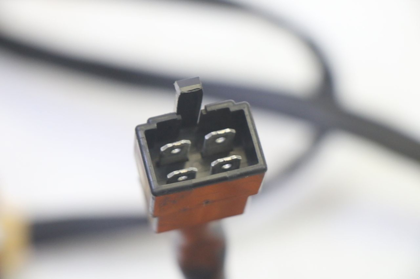 photo de LICHTMASCHINENREGLER PIAGGIO MP3 LT 400 (2007 - 2012) - Oberflächenzustand und Material