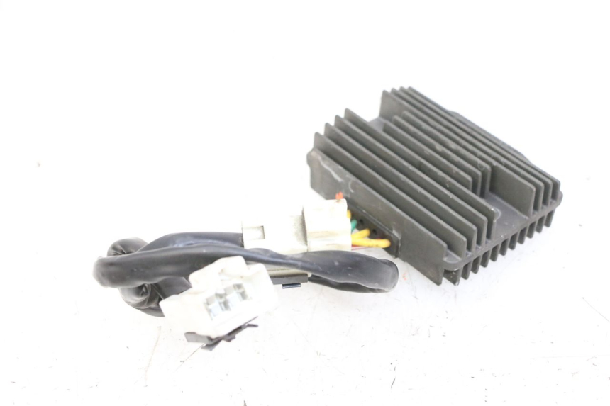photo de SPANNUNGSREGLER PIAGGIO MP3 500 (2014 - 2016)
