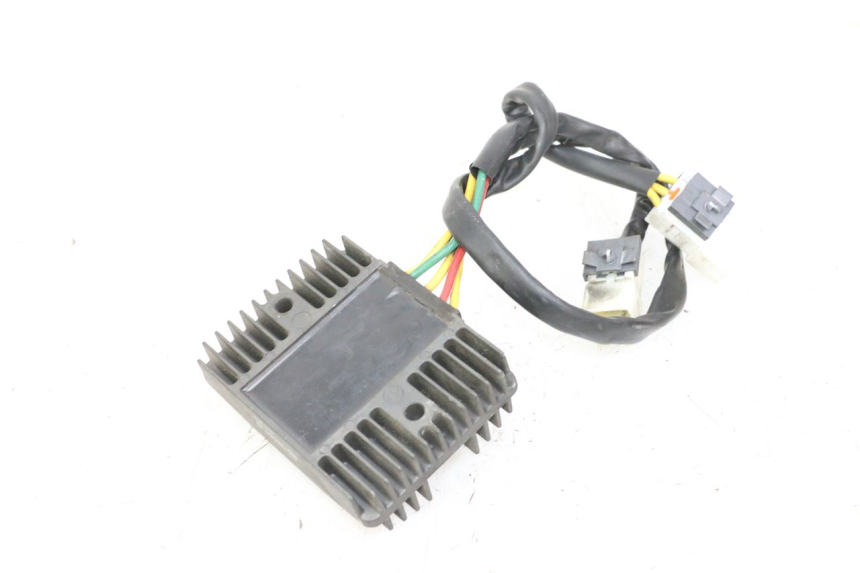 photo de SPANNUNGSREGLER PIAGGIO MP3 500 (2014 - 2016)