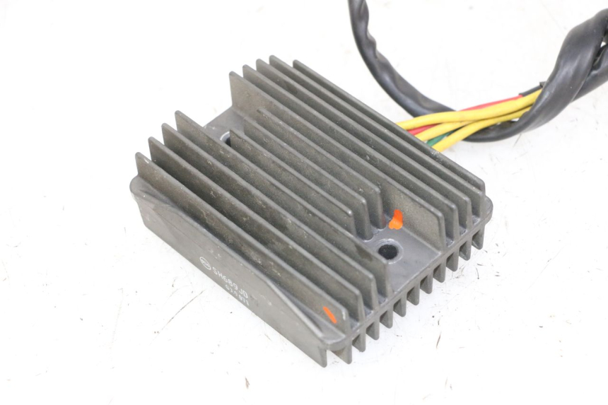 photo de SPANNUNGSREGLER PIAGGIO MP3 500 (2014 - 2016)
