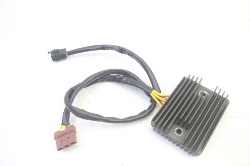 photo de LICHTMASCHINENREGLER PIAGGIO MP3 RL 250 (2006 - 2010) - Hauptansicht