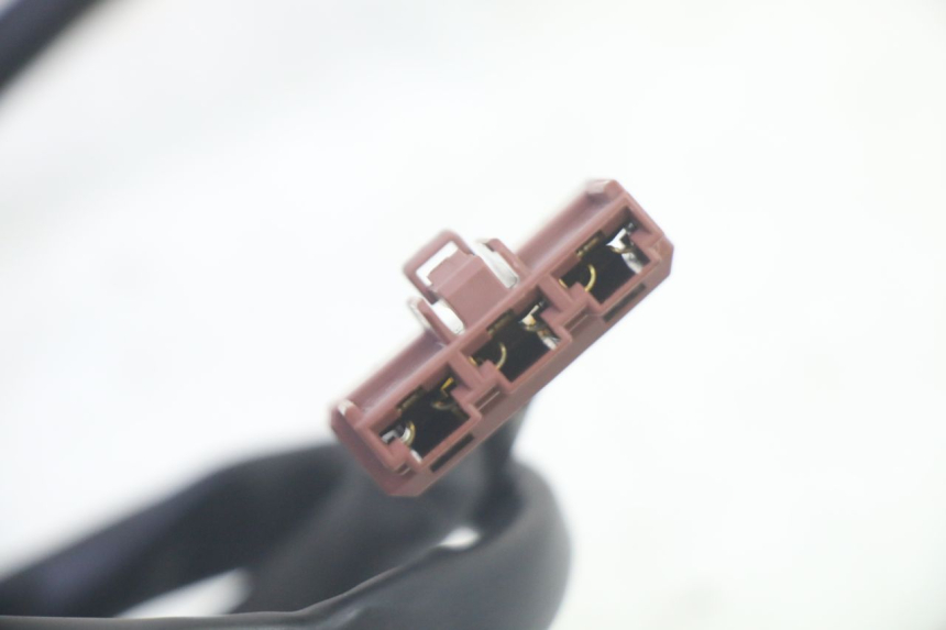 photo de LICHTMASCHINENREGLER PIAGGIO MP3 RL 250 (2006 - 2010) - Details der Befestigungspunkte