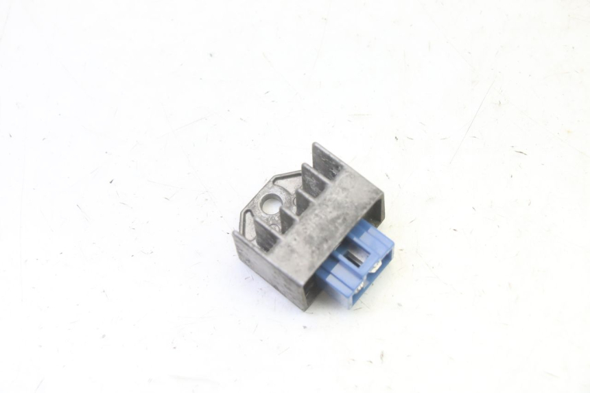 photo de REGLER LICHTMASCHINE RIEJU MRT 50 (2018 - 2021)