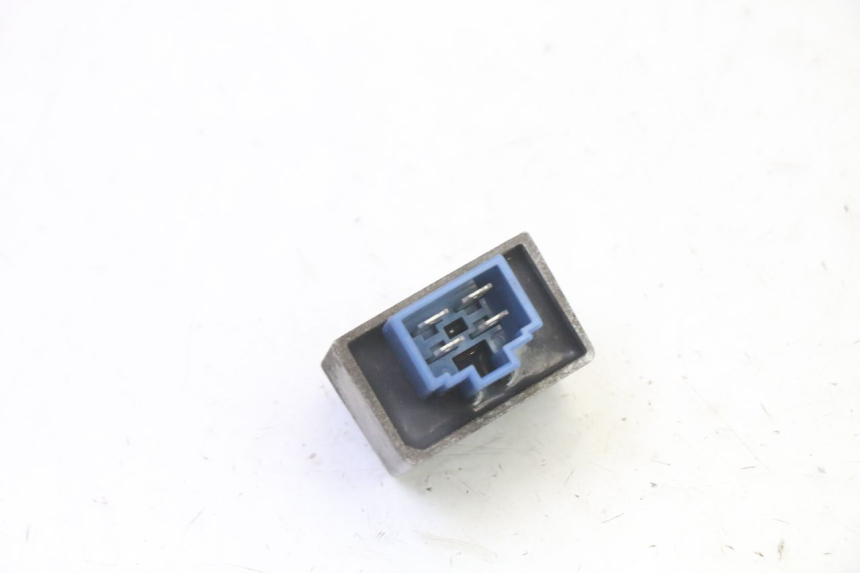 photo de REGLER LICHTMASCHINE RIEJU MRT 50 (2018 - 2021)