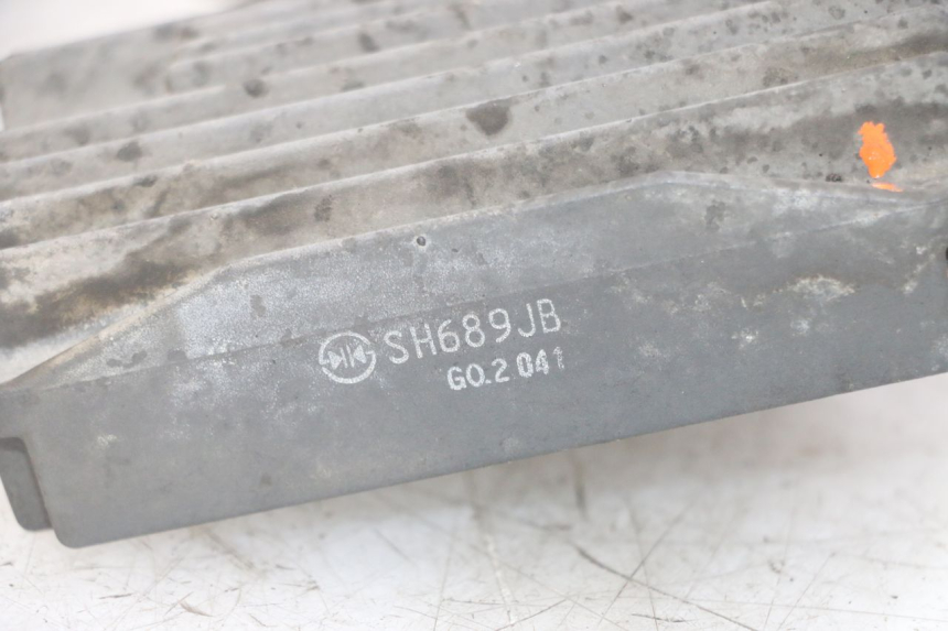 photo de SPANNUNGSREGLER GILERA NEXUS 125 (2009 - 2013)