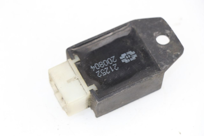 photo de SPANNUNGSREGLER JM MOTORS OLDIES 4T 50 (2010 - 2020)