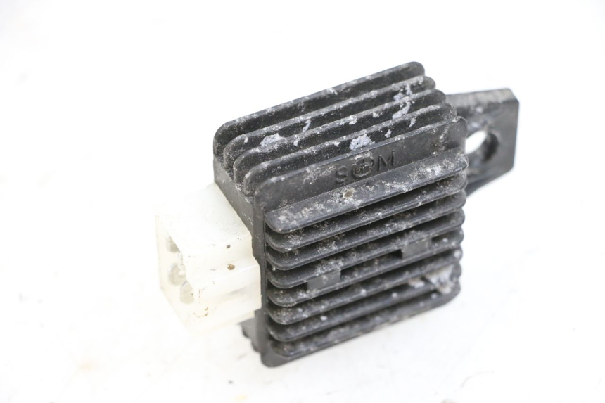 photo de REGLER LICHTMASCHINE JM MOTORS OLDIES GT 4T 50 (2018 - 2025) - Zoom auf Gebrauchszustand