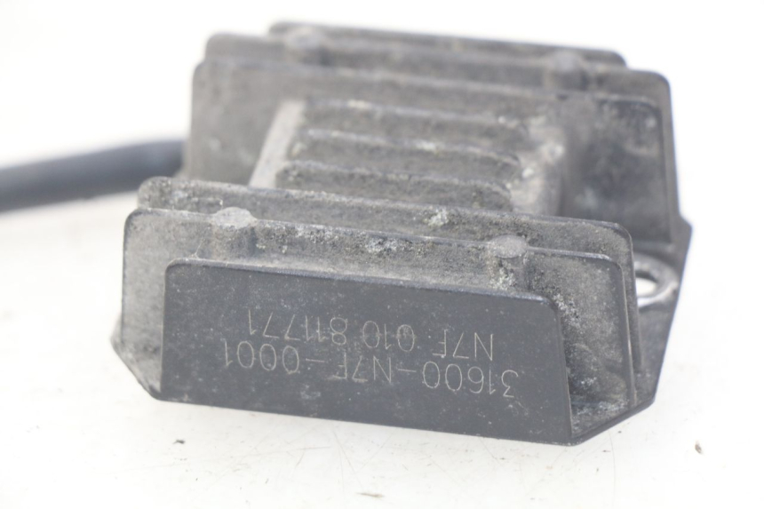 photo de LICHTMASCHINENREGLER SYM ORBIT III 3 4T 50 (2018 - 2021) - Detailansicht des Bauteils