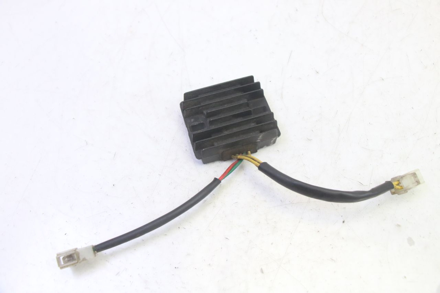 photo de REGLER LICHTMASCHINE SYM ORBIT III 3 4T 50 (2021 - 2025) - Zoom auf Gebrauchszustand