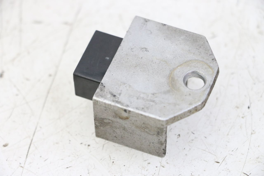 photo de LICHTMASCHINENREGLER PEUGEOT KISBEE 4T 50 (2010 - 2017)