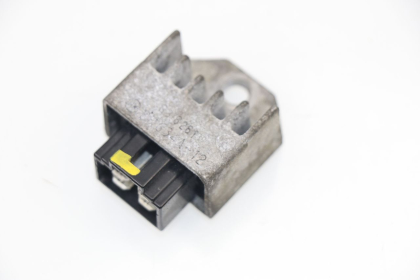 photo de REGLER LICHTMASCHINE PEUGEOT LUDIX ONE 50 (2004 - 2006)