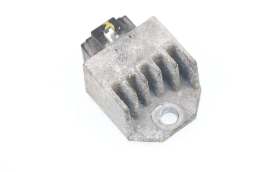 photo de REGLER LICHTMASCHINE PEUGEOT LUDIX ONE 50 (2004 - 2006)