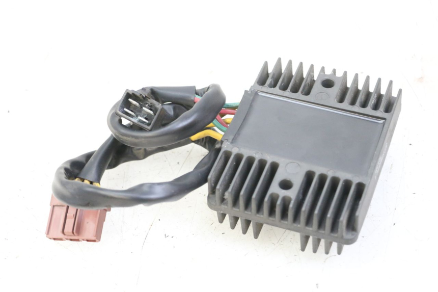 photo de REGLER LICHTMASCHINE PEUGEOT SATELIS 125 (2013 - 2018)