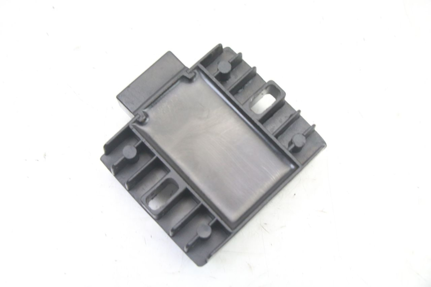 photo de REGLER LICHTMASCHINE PEUGEOT VIVACITY 125 (2010 - 2017)