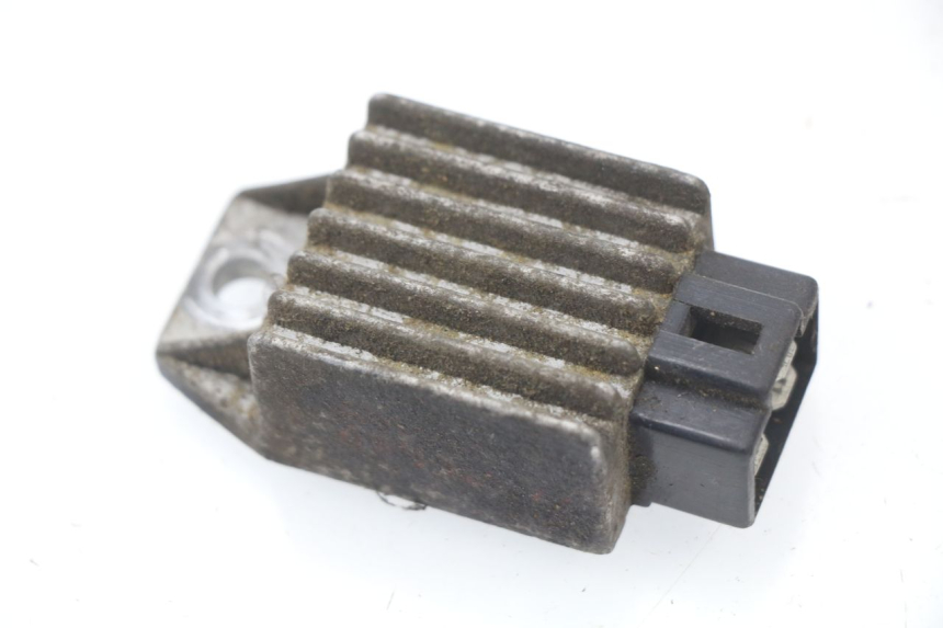 photo de SPANNUNGSREGLER PEUGEOT ZENITH 50 (1994 - 1999)