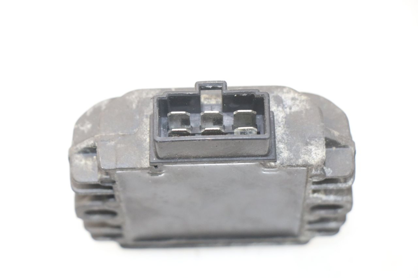 photo de REGLER LICHTMASCHINE PIAGGIO CARNABY 125 (2007 - 2011)