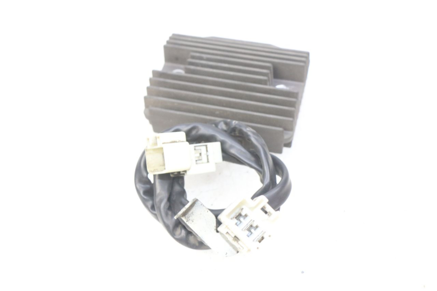 photo de SPANNUNGSREGLER PIAGGIO MP3 LT 300 (2010 - 2016)