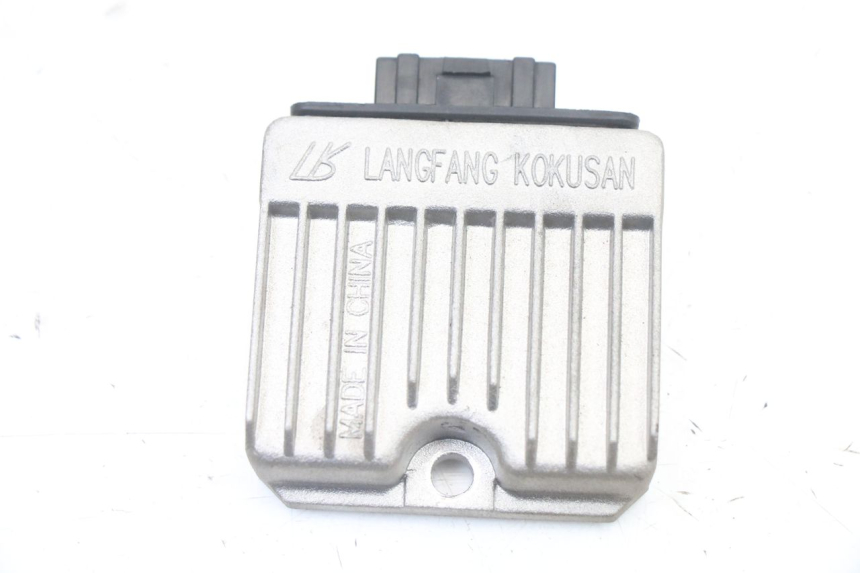 photo de REGLER LICHTMASCHINE PIAGGIO NRG POWER PUREJET 50 (2018 - 2021)