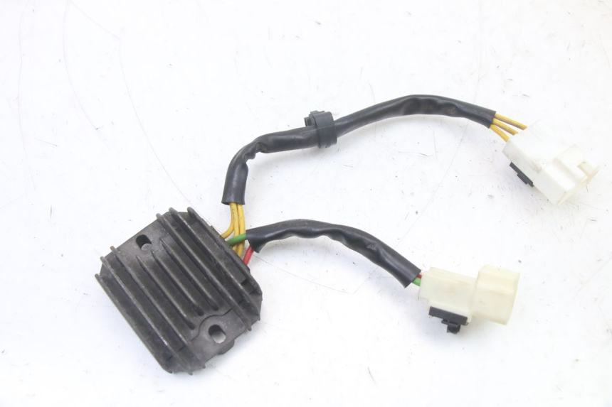 photo de REGLER LICHTMASCHINE PIAGGIO VESPA LX IE 125 (2010 - 2012)