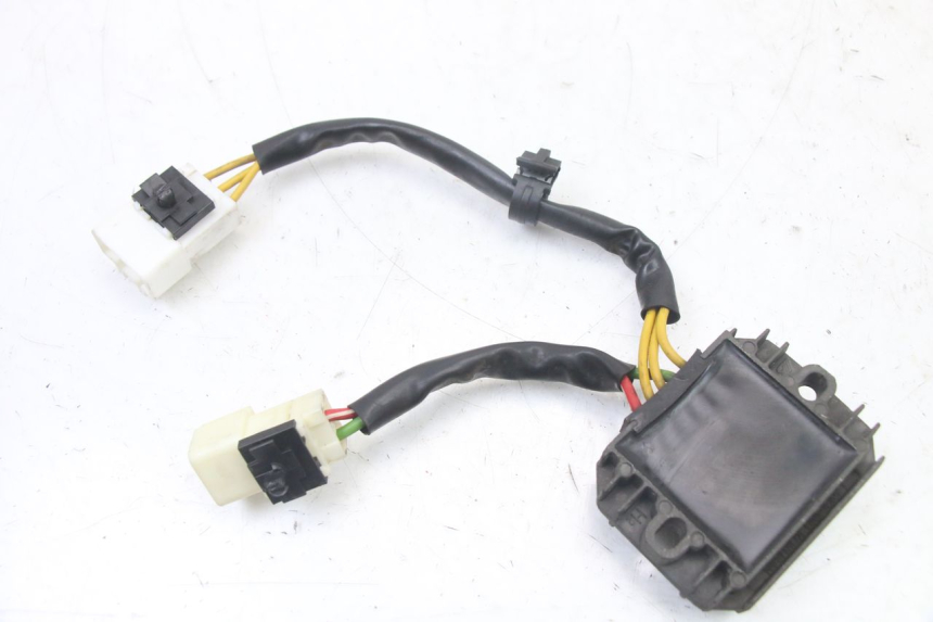 photo de REGLER LICHTMASCHINE PIAGGIO VESPA LX IE 125 (2010 - 2012)