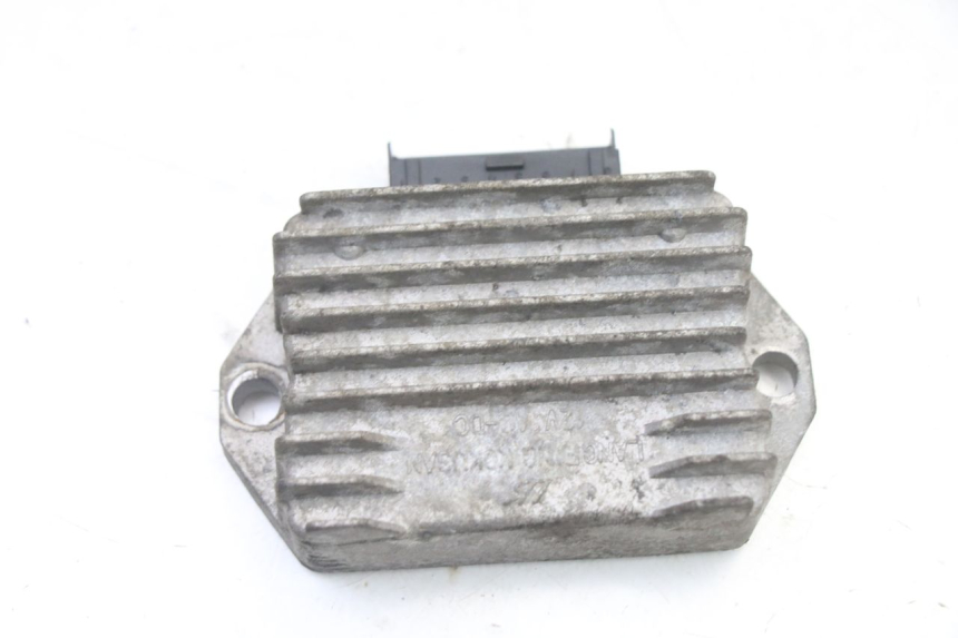 photo de SPANNUNGSREGLER PIAGGIO VESPA S 2T 50 (2007 - 2014)