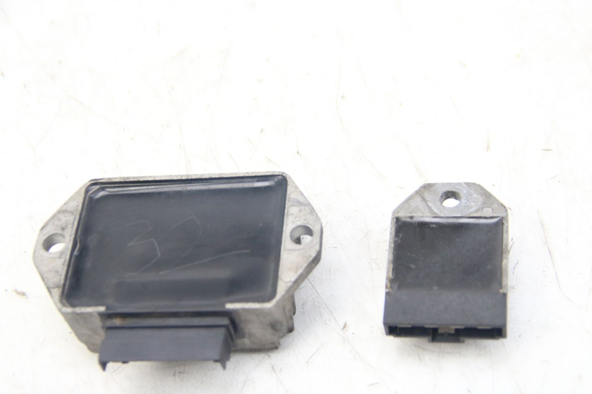 photo de LADEREGLER PIAGGIO VESPA SPRINT 2T 50 (2014 - 2018)