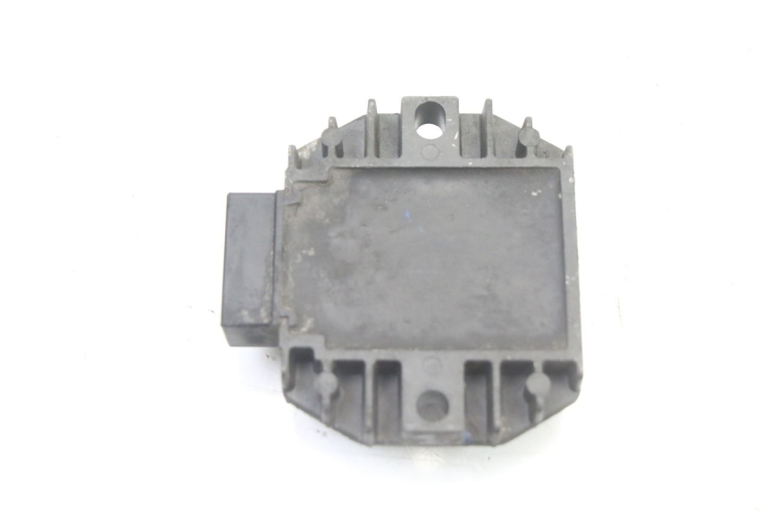 photo de LICHTMASCHINENREGLER PIAGGIO X8 125 (2004 - 2007)