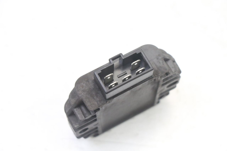 photo de LICHTMASCHINENREGLER PIAGGIO X8 125 (2004 - 2007)
